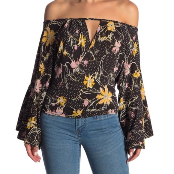 Free People Last Time Top Black Bell Sleeves XS - Picture 1 of 8